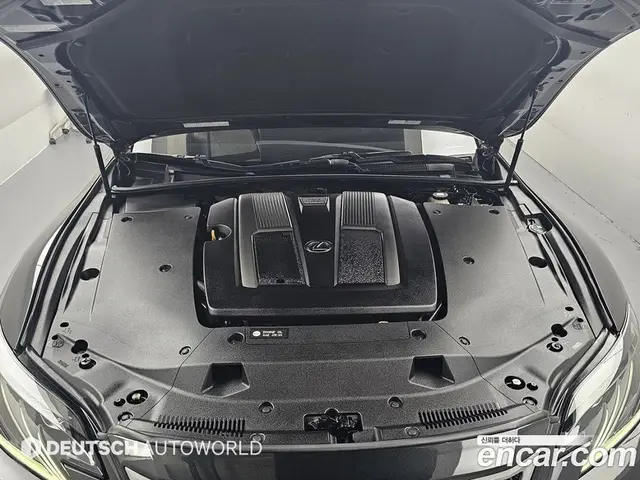 Lexus LS 2020 3.4 автомат (гидро), миниатюра 6 Lexus LS 2020 3.4 автомат (гидро), миниатюра 6