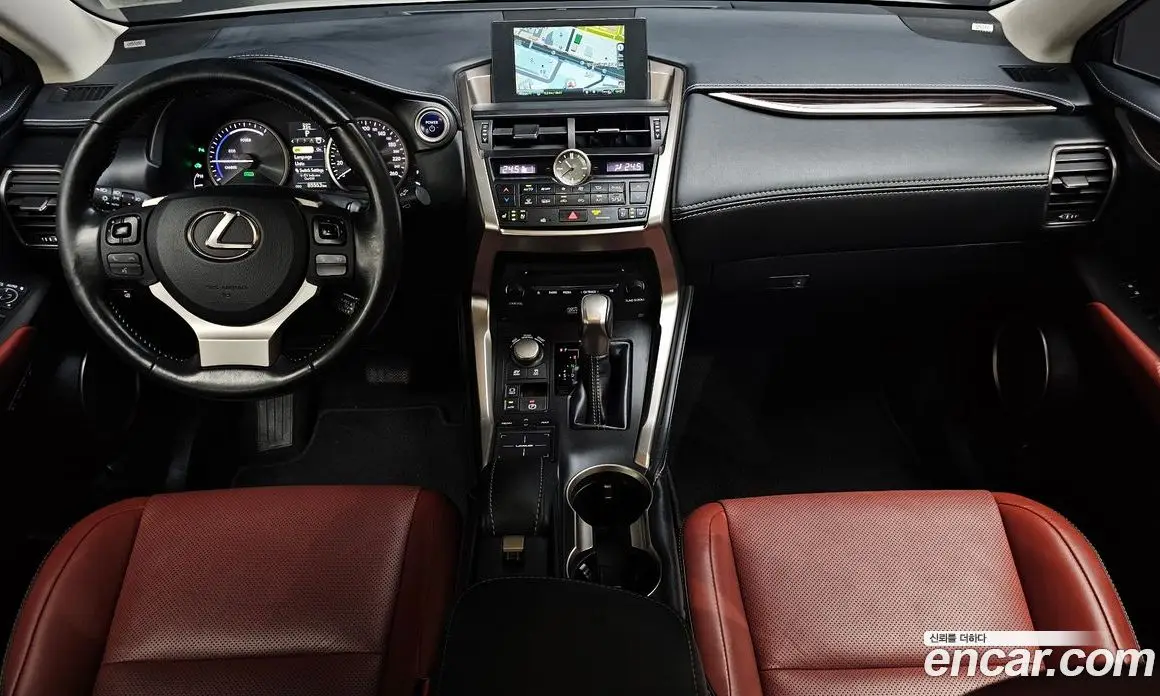 Lexus NX 2016 2.5 автомат (гидро), фото 7