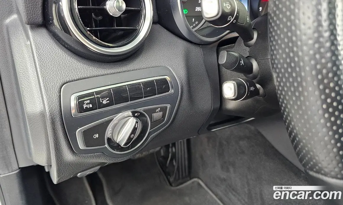 Mercedes-Benz C-Class 2014 2.1 автомат (гидро), фото 16 Mercedes-Benz C-Class 2014 2.1 автомат (гидро), фото 16