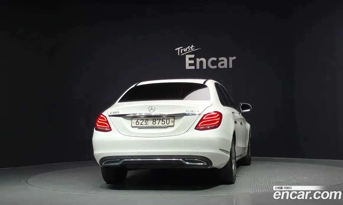 Mercedes-Benz C-Class 2014 2.1 автомат (гидро), фото 4 Mercedes-Benz C-Class 2014 2.1 автомат (гидро), фото 4