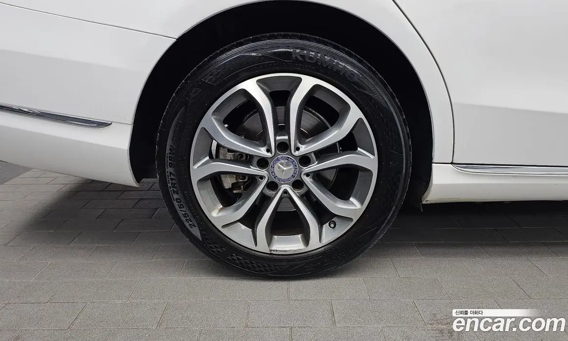 Mercedes-Benz C-Class 2014 2.1 автомат (гидро), фото 5 Mercedes-Benz C-Class 2014 2.1 автомат (гидро), фото 5