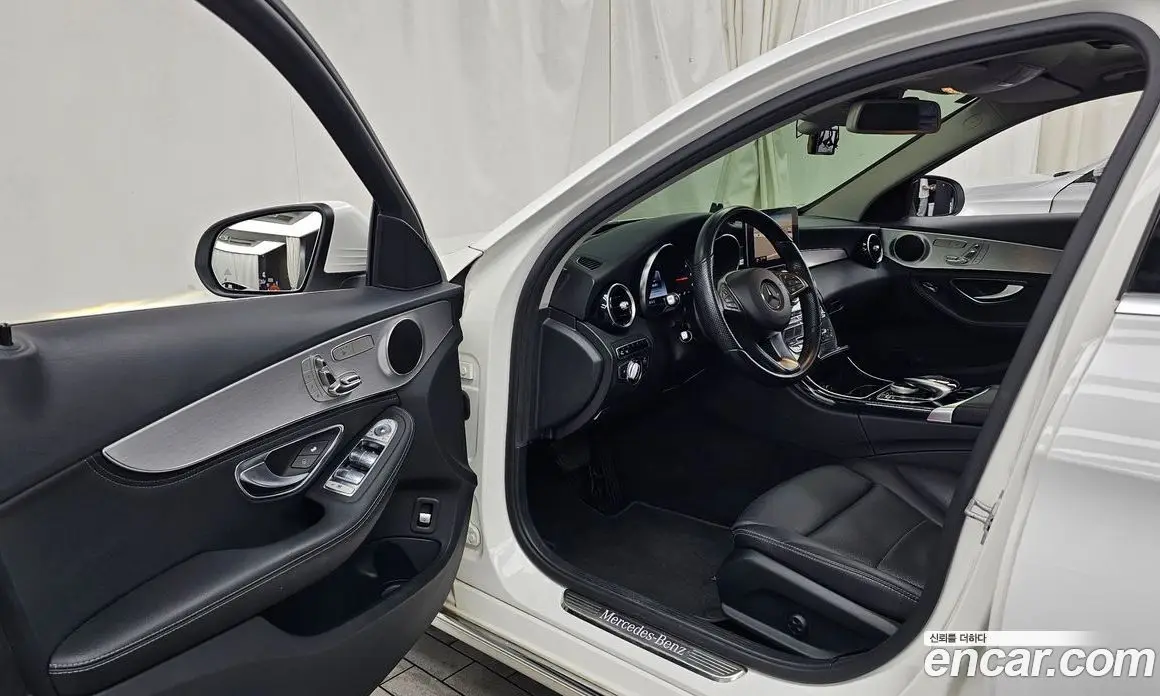 Mercedes-Benz C-Class 2014 2.1 автомат (гидро), фото 10 Mercedes-Benz C-Class 2014 2.1 автомат (гидро), фото 10