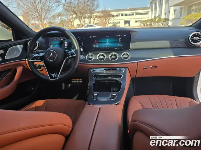 Mercedes-Benz CLS-Class 2023 2.0 автомат (гидро), миниатюра 7