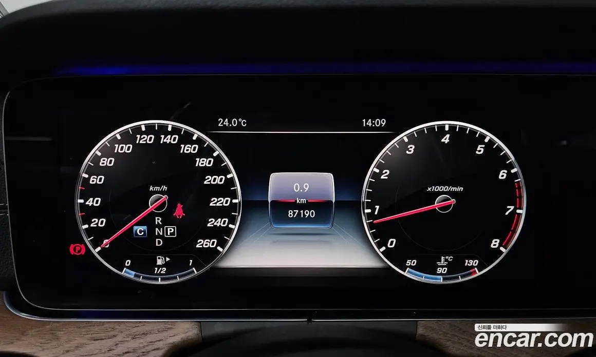 Mercedes-Benz E-Class 2018 2.0 автомат (гидро), фото 8