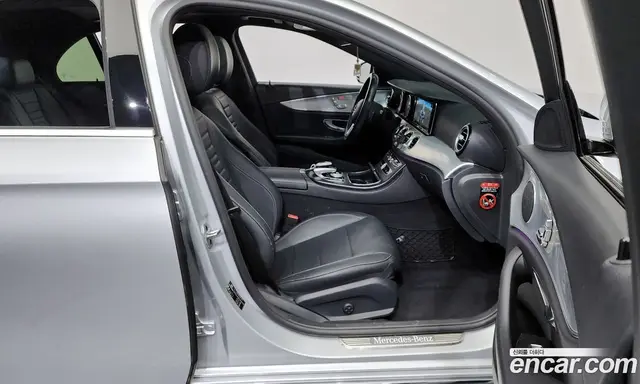 Mercedes-Benz E-Class 2019 2.0 автомат (гидро), миниатюра 11