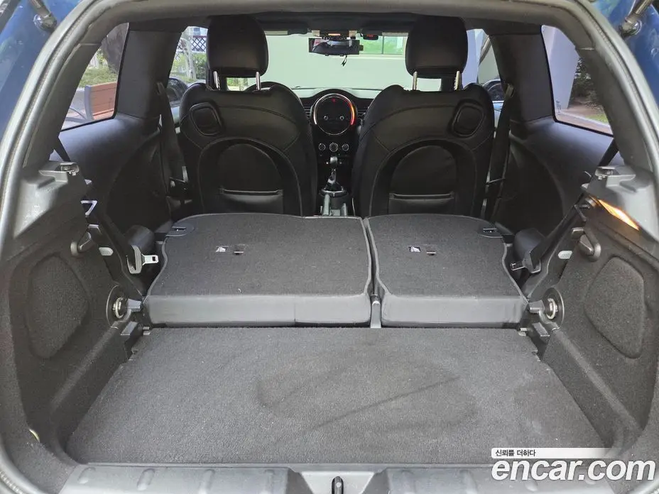 Mini Cooper 2014 1.5 автомат (гидро), фото 19 Mini Cooper 2014 1.5 автомат (гидро), фото 19