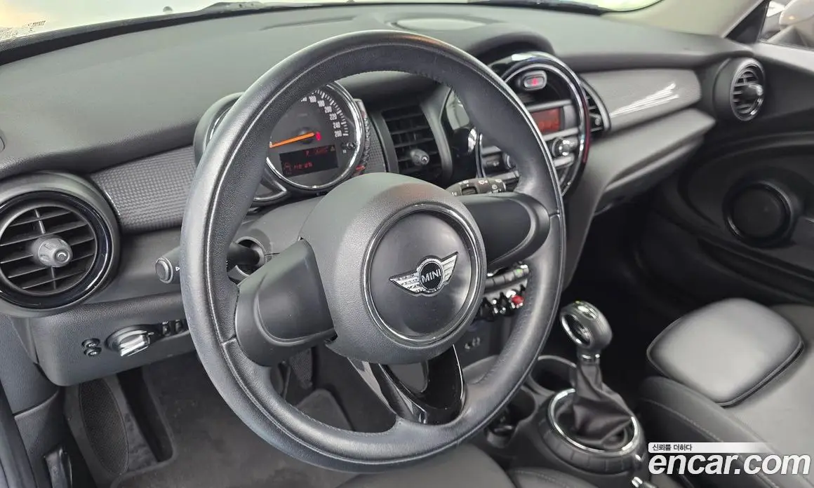 Mini Cooper 2014 1.5 автомат (гидро), фото 12