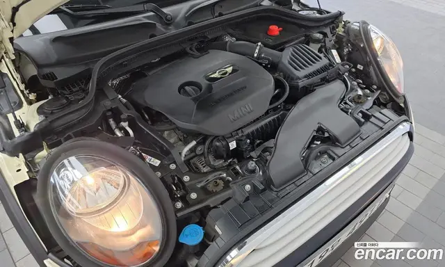 Mini Cooper 2014 1.5 автомат (гидро), миниатюра 6