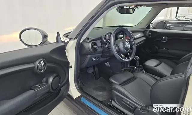 Mini Cooper 2014 1.5 автомат (гидро), миниатюра 10