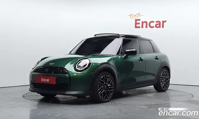 Mini Cooper, 2024, 25 285 км