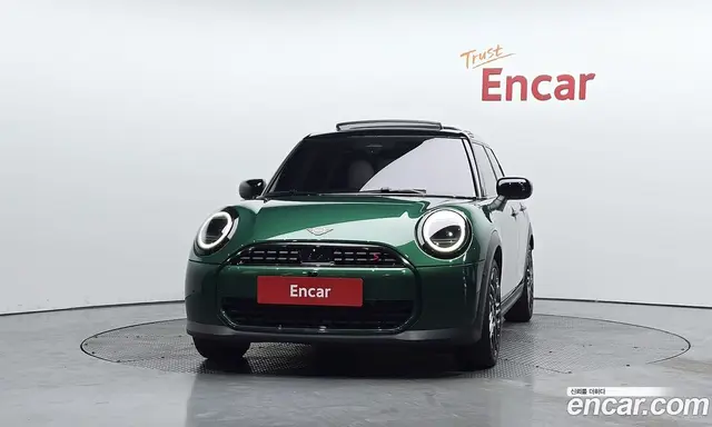 Mini Cooper 2024 2.0 автомат (гидро), миниатюра 3
