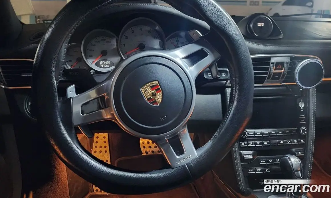 Porsche 911 2008 3.8 автомат (гидро), фото 14 Porsche 911 2008 3.8 автомат (гидро), фото 14