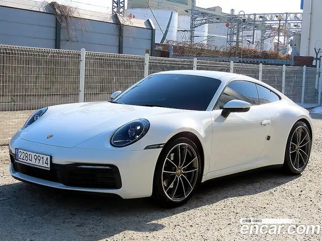 Porsche 911, 2024, 10 700 км