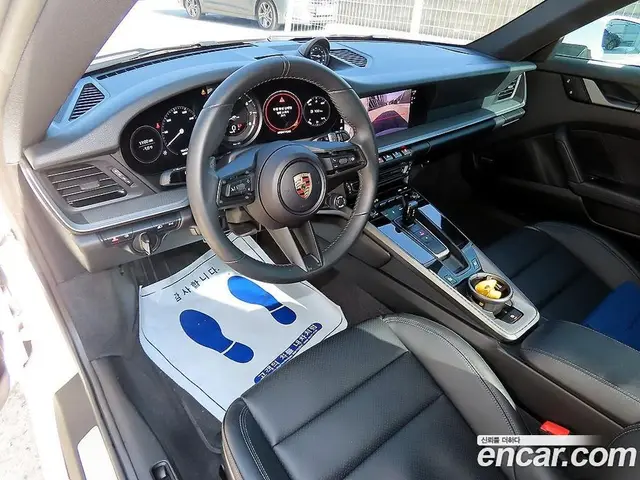 Porsche 911 2024 3.0 автомат (гидро), миниатюра 7