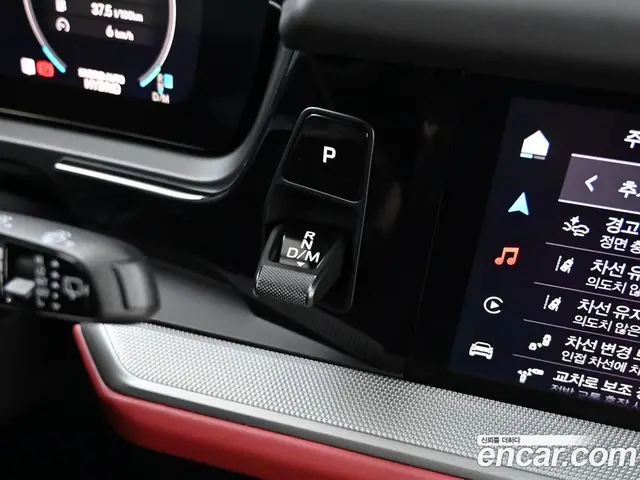 Porsche Cayenne 2025 3.0 автомат (гидро), миниатюра 9