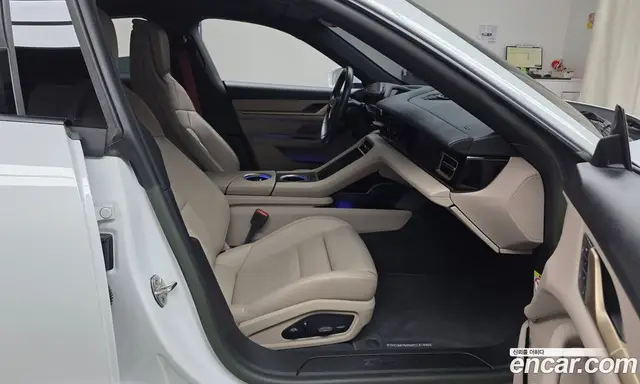 Porsche Taycan 2023 0.1 автомат (гидро), миниатюра 11