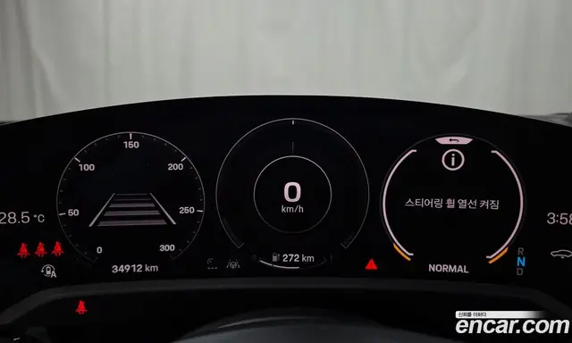 Porsche Taycan 2023 0.1 автомат (гидро), миниатюра 8