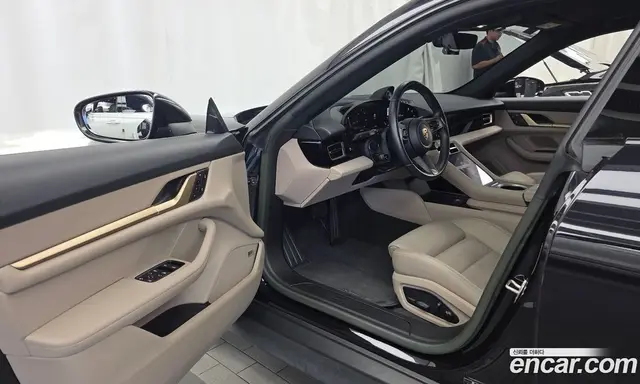 Porsche Taycan 2023 0.1 автомат (гидро), миниатюра 10 Porsche Taycan 2023 0.1 автомат (гидро), миниатюра 10