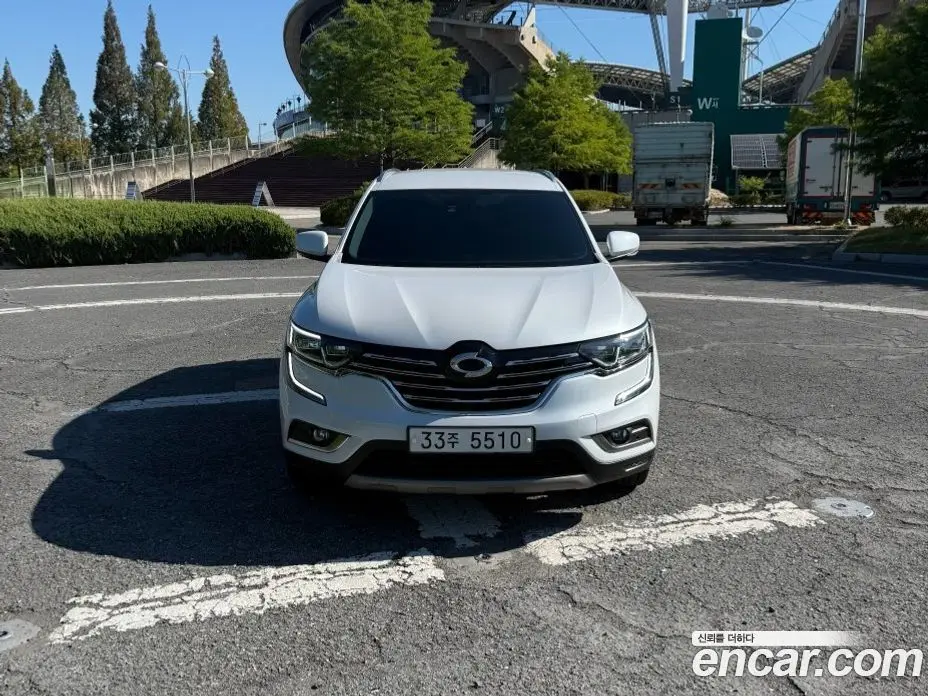 Renault (Samsung) QM6 2017 2.0 автомат (гидро), фото 1 Renault (Samsung) QM6 2017 2.0 автомат (гидро), фото 1