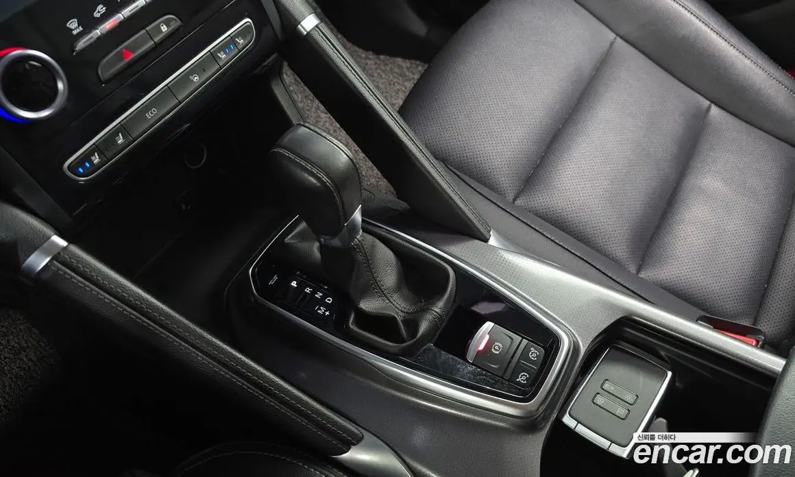 Renault (Samsung) QM6 2019 2.0 автомат (гидро), фото 9 Renault (Samsung) QM6 2019 2.0 автомат (гидро), фото 9