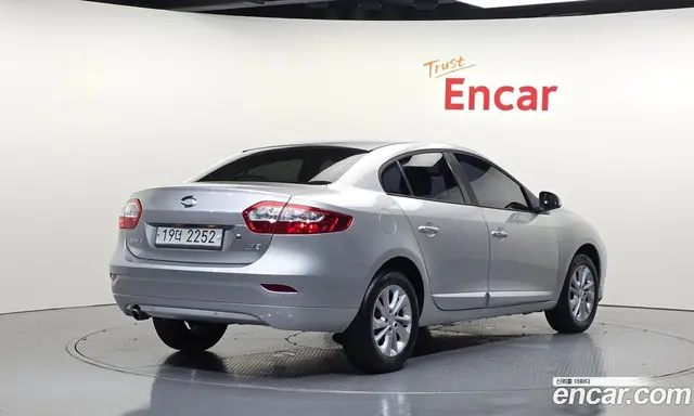 Renault (Samsung) SM3 2014 1.6 автомат (гидро), миниатюра 2 Renault (Samsung) SM3 2014 1.6 автомат (гидро), миниатюра 2