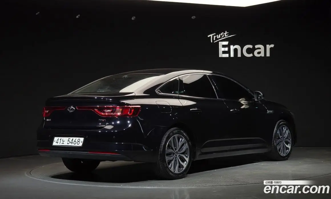 Renault (Samsung) SM6 2016 2.0 автомат (гидро), фото 2 Renault (Samsung) SM6 2016 2.0 автомат (гидро), фото 2