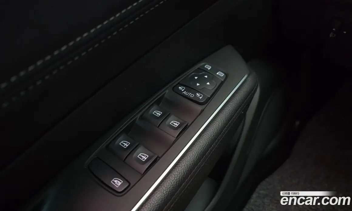 Renault (Samsung) SM6 2016 2.0 автомат (гидро), фото 18 Renault (Samsung) SM6 2016 2.0 автомат (гидро), фото 18