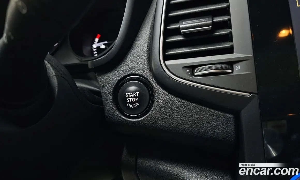 Renault (Samsung) SM6 2018 2.0 автомат (гидро), фото 17 Renault (Samsung) SM6 2018 2.0 автомат (гидро), фото 17