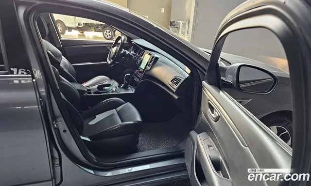 Renault (Samsung) SM6 2018 2.0 автомат (гидро), миниатюра 10 Renault (Samsung) SM6 2018 2.0 автомат (гидро), миниатюра 10