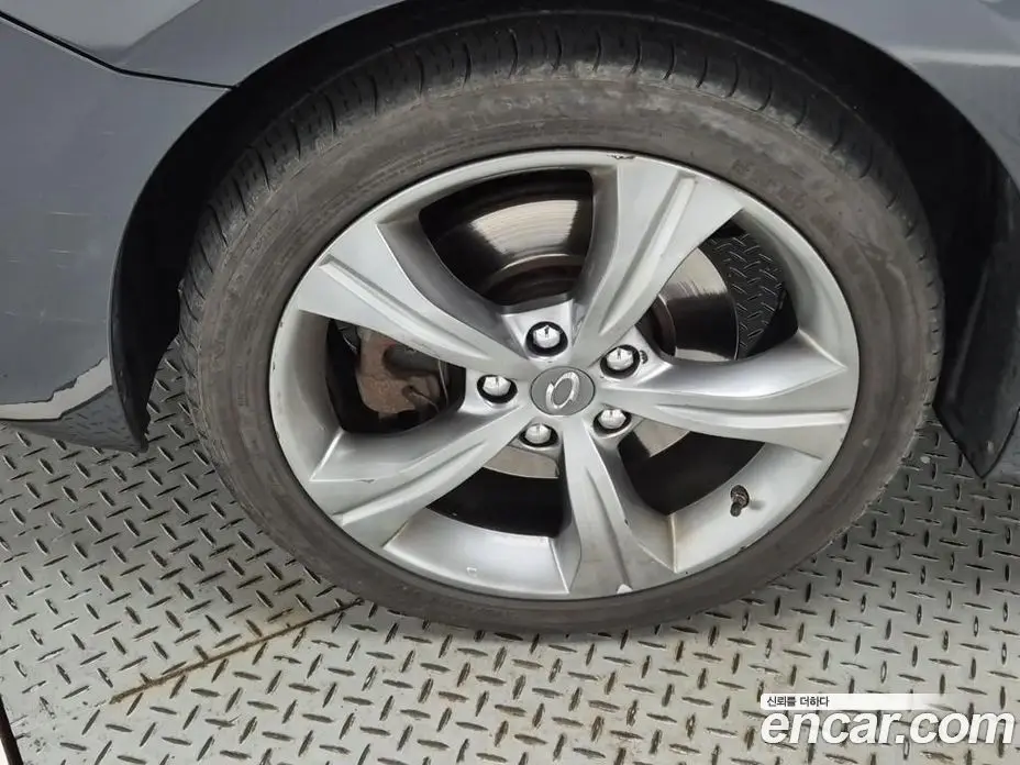 Renault (Samsung) SM7 2014 2.5 автомат (гидро), фото 19 Renault (Samsung) SM7 2014 2.5 автомат (гидро), фото 19