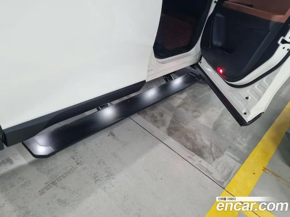 SsangYong Rexton 2019 2.2 автомат (гидро), фото 18 SsangYong Rexton 2019 2.2 автомат (гидро), фото 18