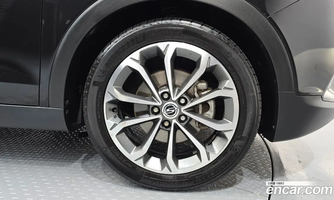 SsangYong TIBOLI 2017 1.6 автомат (гидро), фото 5
