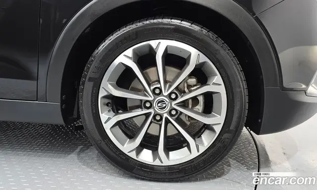 SsangYong TIBOLI 2017 1.6 автомат (гидро), миниатюра 5