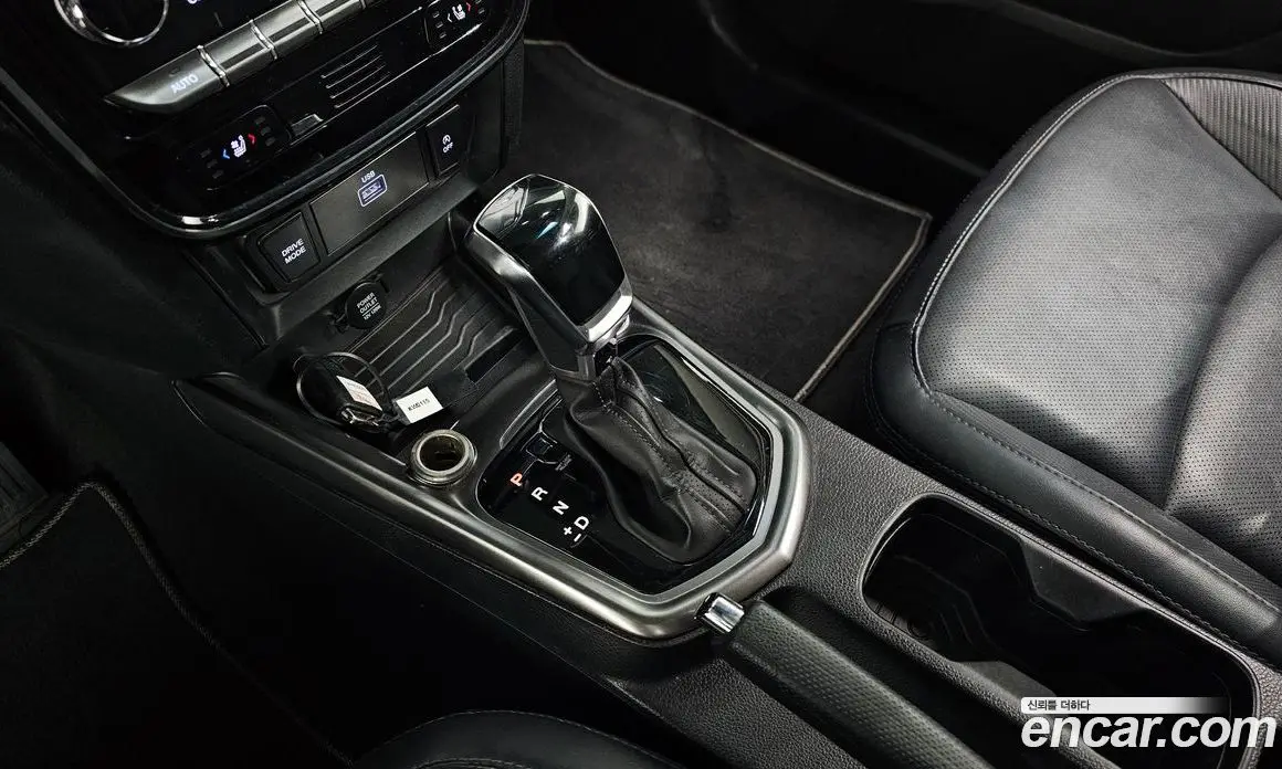 SsangYong TIBOLI 2022 1.5 автомат (гидро), фото 9 SsangYong TIBOLI 2022 1.5 автомат (гидро), фото 9
