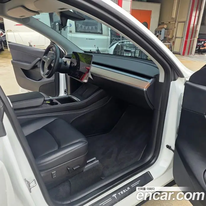Tesla Model Y 2021 0.2 автомат (гидро), фото 12 Tesla Model Y 2021 0.2 автомат (гидро), фото 12