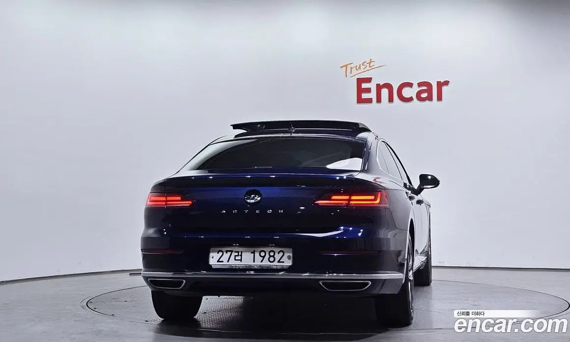 Volkswagen Arteon 2018 2.0 автомат (гидро), фото 4 Volkswagen Arteon 2018 2.0 автомат (гидро), фото 4