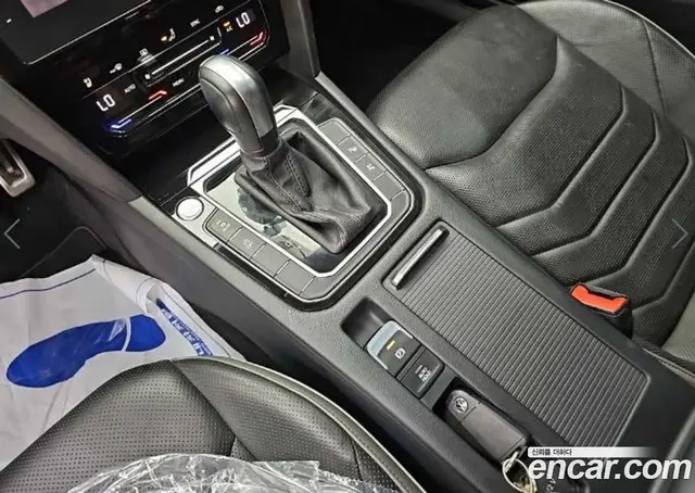 Volkswagen Arteon 2023 2.0 автомат (гидро), миниатюра 8 Volkswagen Arteon 2023 2.0 автомат (гидро), миниатюра 8