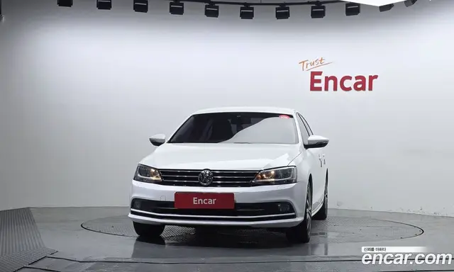 Volkswagen Jetta 2015 2.0 автомат (гидро), миниатюра 3