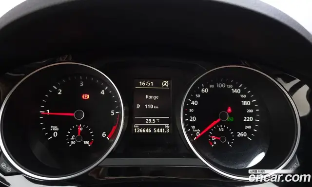 Volkswagen Jetta 2015 2.0 автомат (гидро), миниатюра 8
