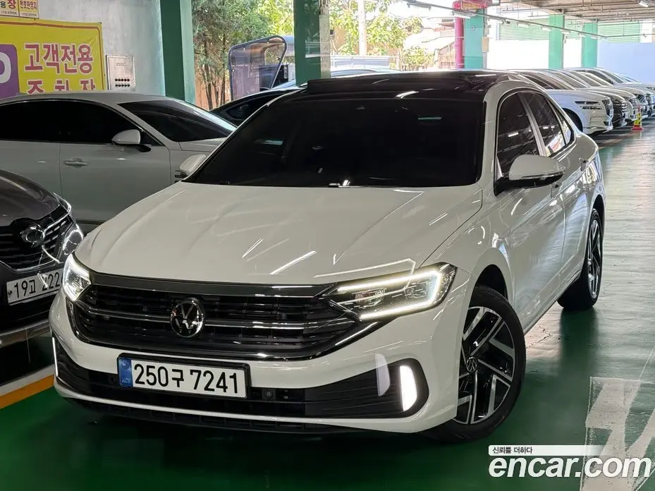Volkswagen Jetta 2023 1.5 автомат (гидро), фото 1 Volkswagen Jetta 2023 1.5 автомат (гидро), фото 1