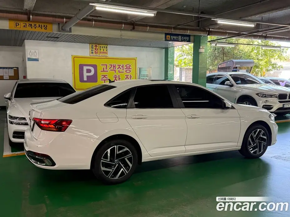 Volkswagen Jetta 2023 1.5 автомат (гидро), фото 4 Volkswagen Jetta 2023 1.5 автомат (гидро), фото 4
