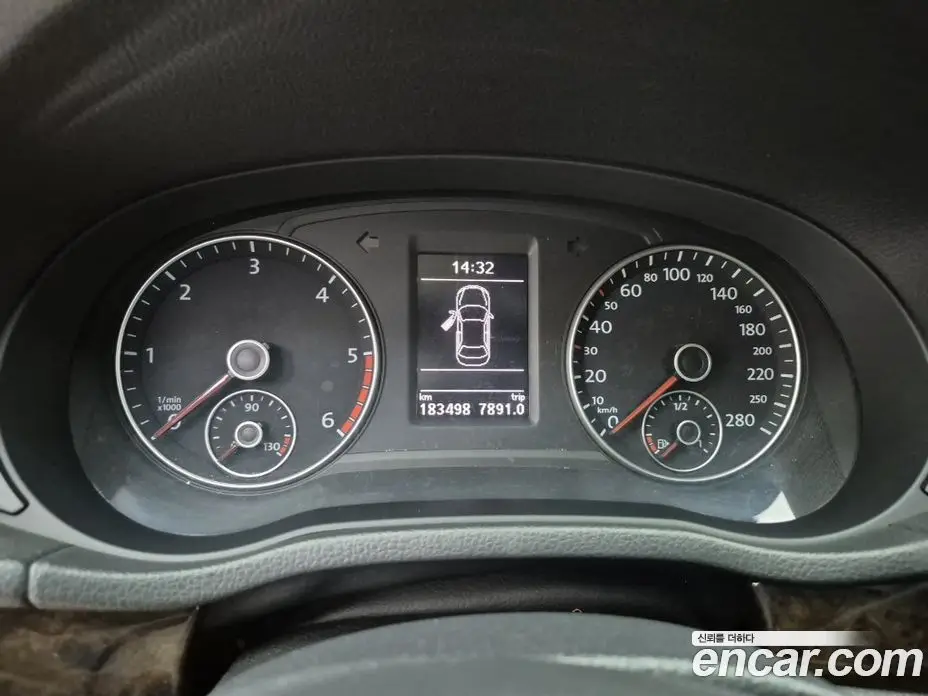 Volkswagen Passat 2015 2.0 автомат (гидро), фото 8 Volkswagen Passat 2015 2.0 автомат (гидро), фото 8