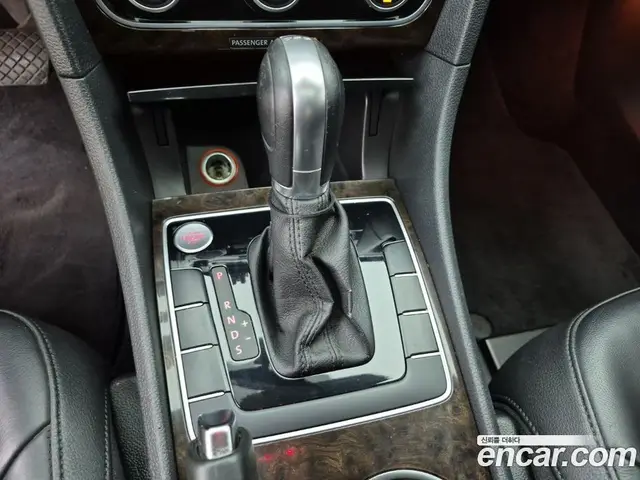 Volkswagen Passat 2015 2.0 автомат (гидро), миниатюра 9 Volkswagen Passat 2015 2.0 автомат (гидро), миниатюра 9