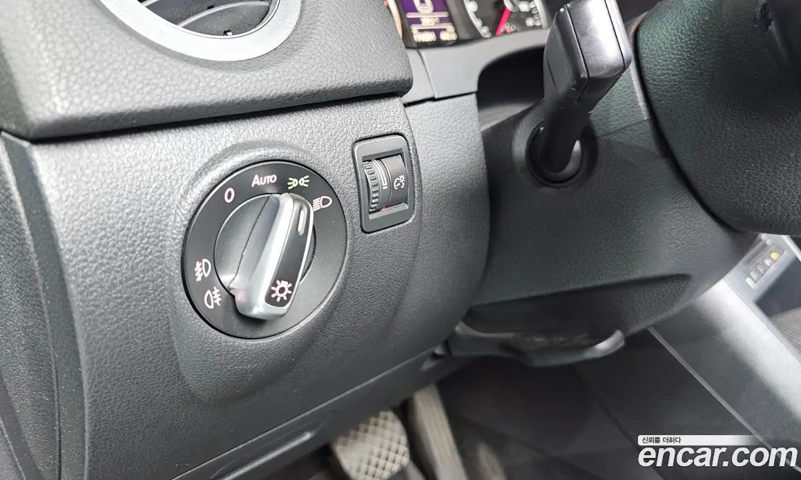 Volkswagen Tiguan 2013 2.0 автомат (гидро), фото 13