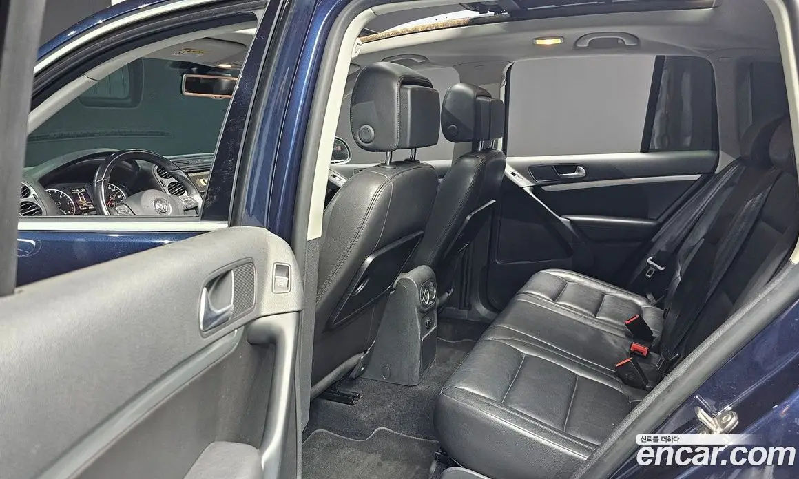 Volkswagen Tiguan 2013 2.0 автомат (гидро), фото 18