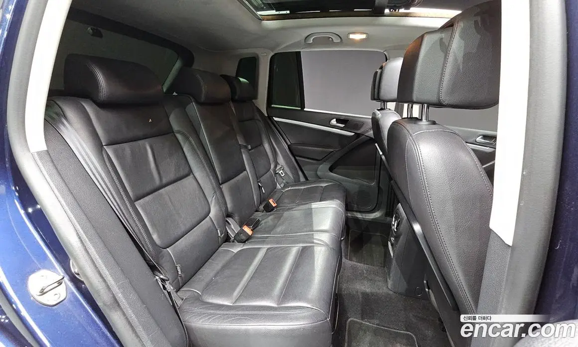 Volkswagen Tiguan 2013 2.0 автомат (гидро), фото 19