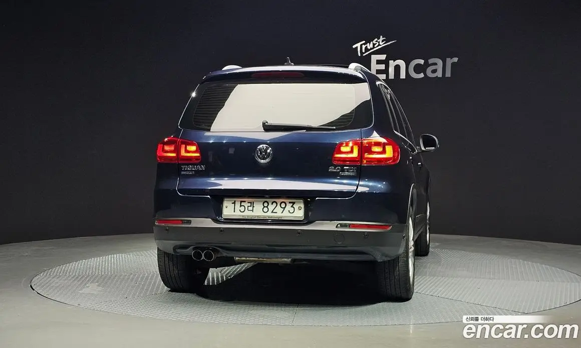 Volkswagen Tiguan 2013 2.0 автомат (гидро), фото 4