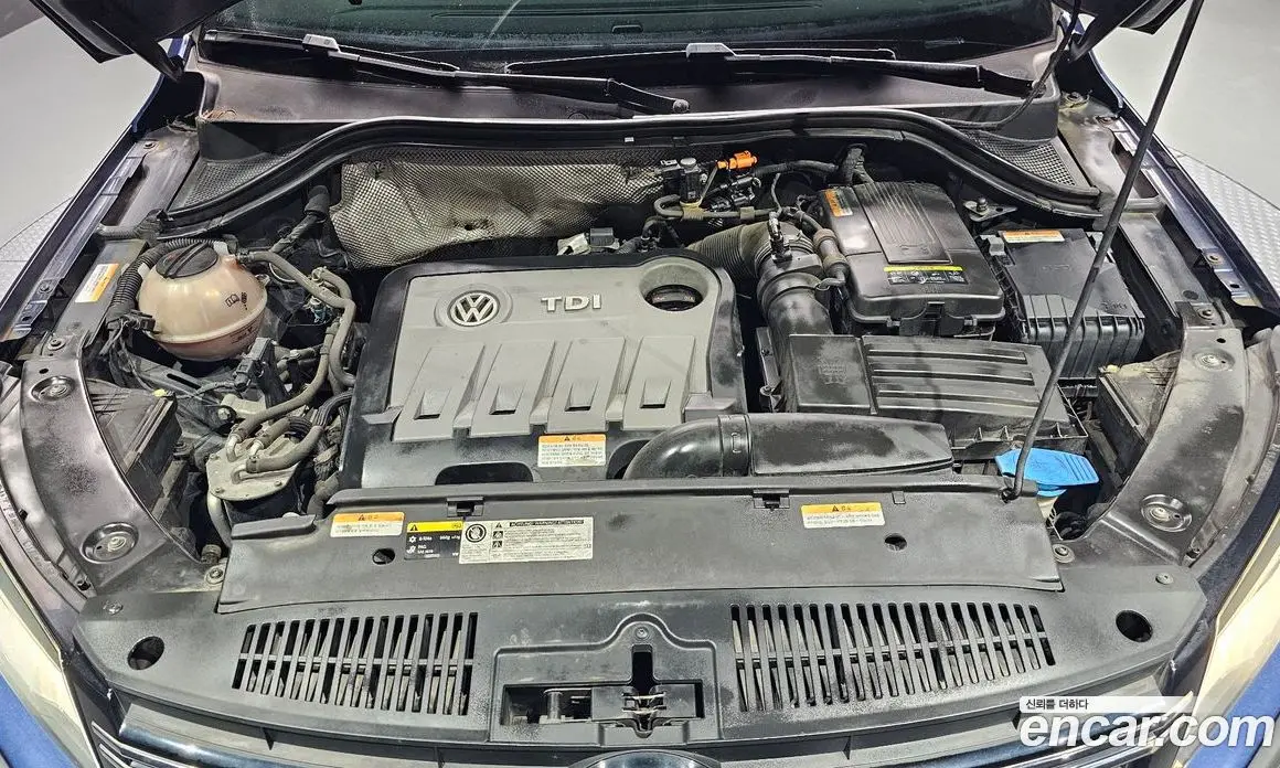 Volkswagen Tiguan 2013 2.0 автомат (гидро), фото 6