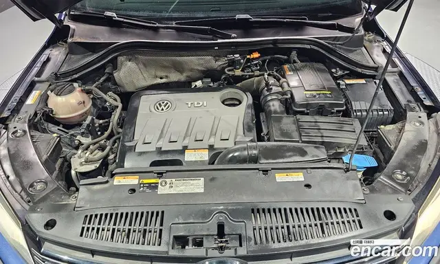 Volkswagen Tiguan 2013 2.0 автомат (гидро), миниатюра 6