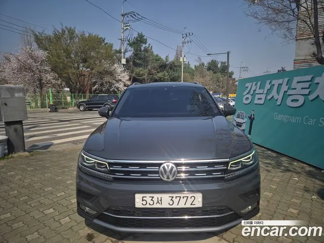Volkswagen Tiguan 2018 2.0 автомат (гидро), миниатюра 2 Volkswagen Tiguan 2018 2.0 автомат (гидро), миниатюра 2